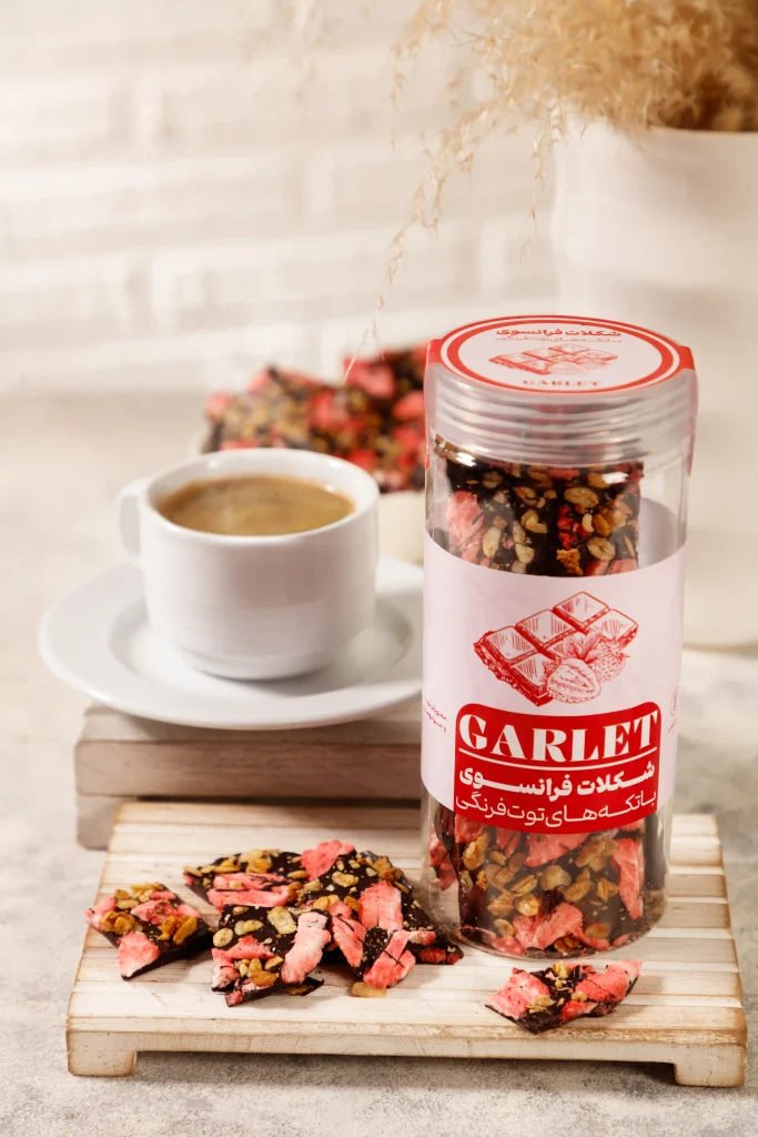 بسته شکلات توت فرنگی